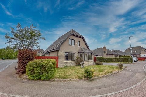3 bedroom detached house to rent, Charleston Crescent, Cove Bay, Aberdeen, AB12