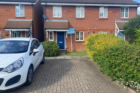 3 bedroom end of terrace house to rent, Dorsey Drive, Bedford MK42