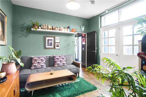 1 bedroom apartment to rent, Bradbury Mews, London, N16
