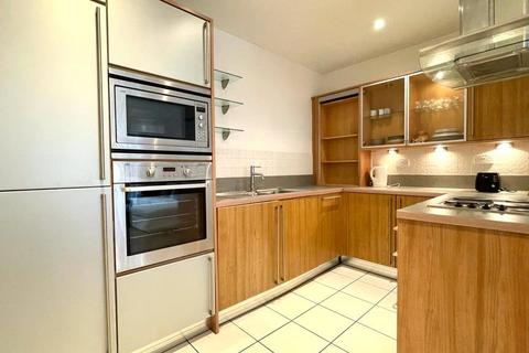 2 bedroom apartment to rent, Luscinia View, Napier Road, Reading, Berkshire, RG1