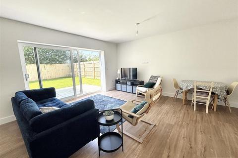 4 bedroom link detached house for sale, Berkeley Park, Topsham