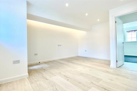 2 bedroom maisonette to rent, Seafield Court, Russell Street, Reading, Berkshire, RG1