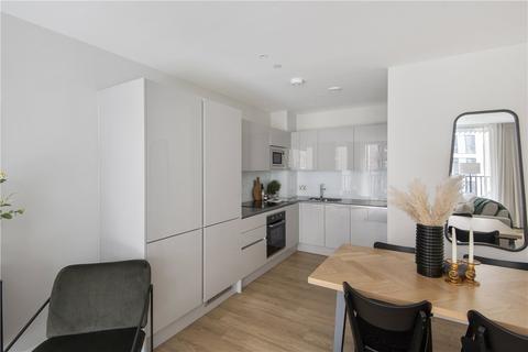 2 bedroom apartment to rent, Greyhound Parade, London, SW17
