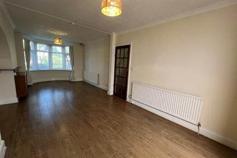 3 bedroom terraced house to rent, Longfellow Road, Coventry, CV2