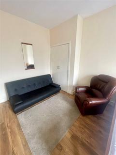 Studio to rent, Hutcheon Street, City Centre, Aberdeen, AB25