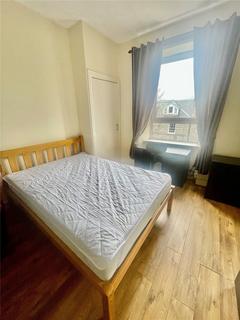 Studio to rent, Hutcheon Street, City Centre, Aberdeen, AB25