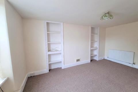 1 bedroom ground floor flat to rent, Main Street, Heamoor TR18