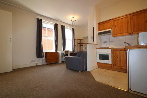 1 bedroom flat for sale, Mount Avenue, London, W5