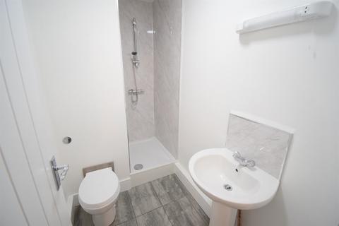 1 bedroom ground floor flat to rent, Whitchurch Road, Cardiff