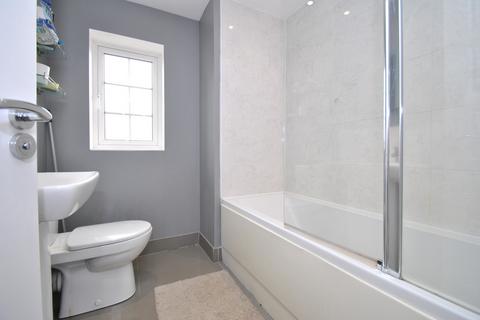 4 bedroom semi-detached house to rent, Letchworth Garden City SG6