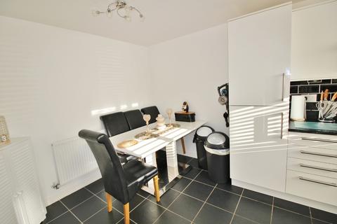 4 bedroom semi-detached house for sale, Bellona Drive, Peterborough PE2