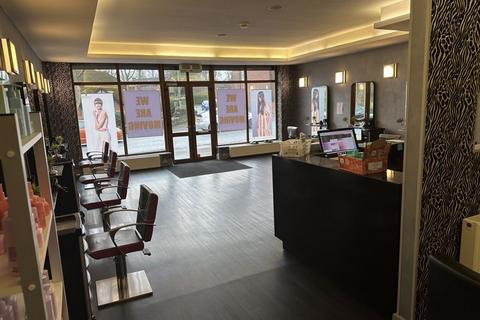 Property to rent, TO LET  - BACK AVAILABLE - Retail / Showroom. Bury Road, Rochdale