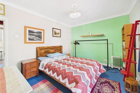 1 bedroom in a house share to rent, King Street, Gillingham