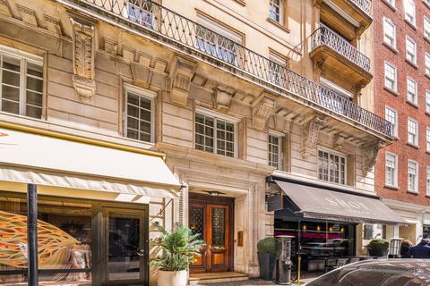 Studio for sale, Berkeley Street, Mayfair, London