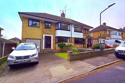 5 bedroom semi-detached house for sale, Hollywood Lane, Wainscott ME3