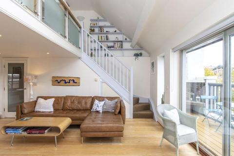 3 bedroom terraced house to rent, Nova Scotia Place, Bristol BS1