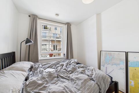 1 bedroom flat to rent, Pembury House, Lansdown Crescent, Cheltenham, GL50