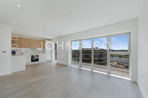 2 bedroom apartment to rent, Bankside Gardens, Reading, London, RG2