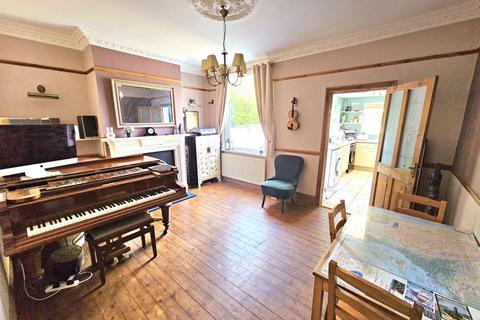 4 bedroom semi-detached house for sale, Green Lanes, Sutton Coldfield, B73 5JL