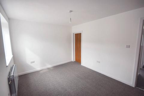 2 bedroom terraced house to rent, Hartington Road, Southampton SO14