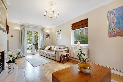 5 bedroom detached house for sale, Sandyhurst Lane, Ashford TN25