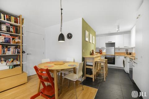 3 bedroom apartment for sale, Aqua Apartments, Goodchild Road, N4