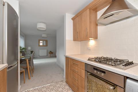 1 bedroom ground floor flat for sale, Rathlin Road, Crawley, West Sussex
