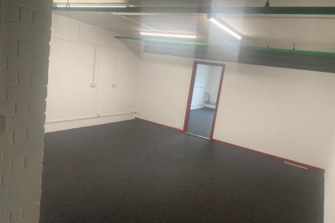 Office to rent, Millbrook Road West, Southampton