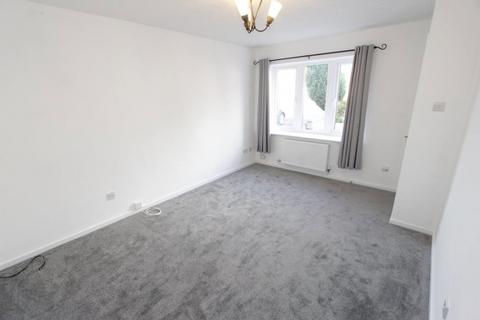 3 bedroom townhouse to rent, Carson Way, Stafford, ST16 1LL