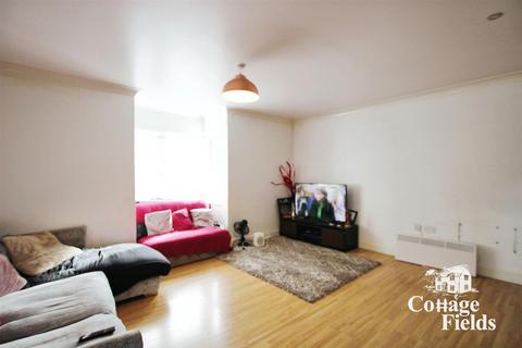 2 bedroom flat for sale, Blackwell Close, London, N21
