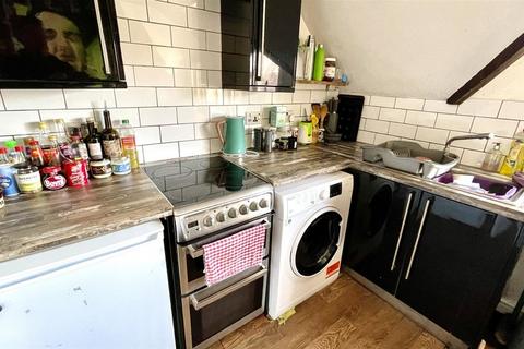 1 bedroom apartment for sale, Windsor Road, Bournemouth