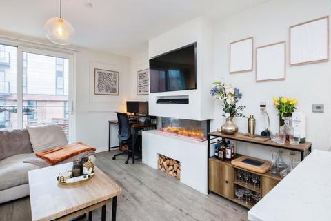 2 bedroom apartment for sale, Forge, Lockside Lane, Middlewood Locks, M5