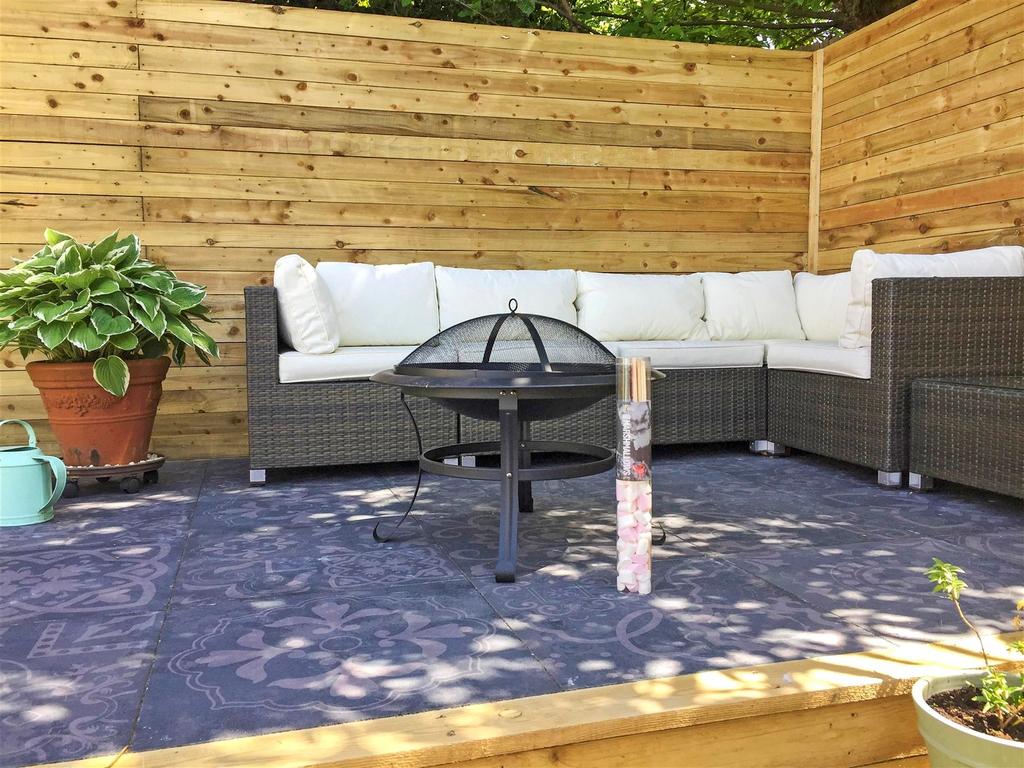 Patio/Decking