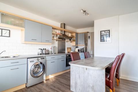 2 bedroom apartment for sale, Waterside Gardens, York