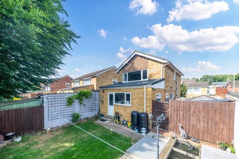3 bedroom detached house for sale, Stirling Gardens, Newmarket CB8