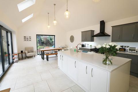 5 bedroom detached house for sale, Long Lane, Tilehurst