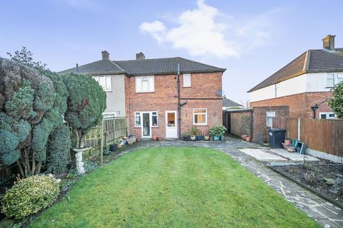 3 bedroom semi-detached house for sale, Wentworth Way, South Croydon CR2