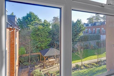 1 bedroom apartment for sale, Birch Place, Dukes Ride, Crowthorne