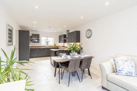 4 bedroom detached house for sale, Blossom Close, Lutterworth