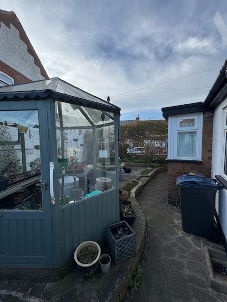 61 Asquith Road Garden 4