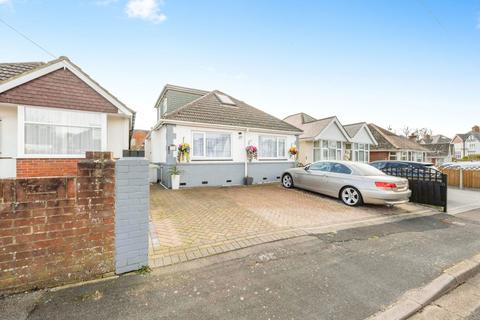 4 bedroom detached bungalow for sale, Maldon Road, Southampton SO19