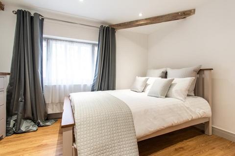 2 bedroom apartment to rent, Vauxhall Street, The Barbican, Plymouth