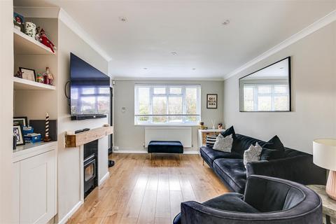 3 bedroom end of terrace house for sale, Hartley Road, Westerham TN16