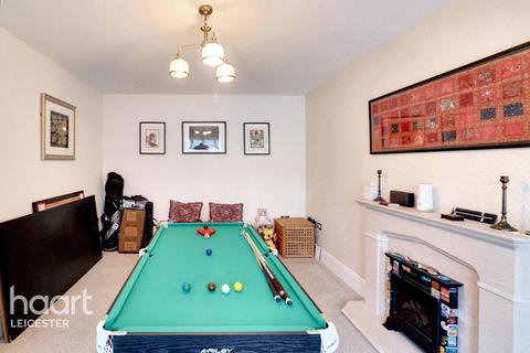 5 bedroom detached house for sale, Bovinger Road, Leicester