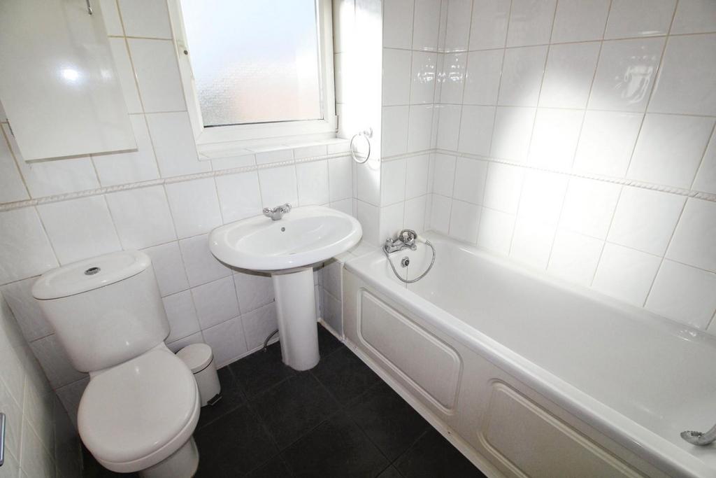 Bathroom.JPG