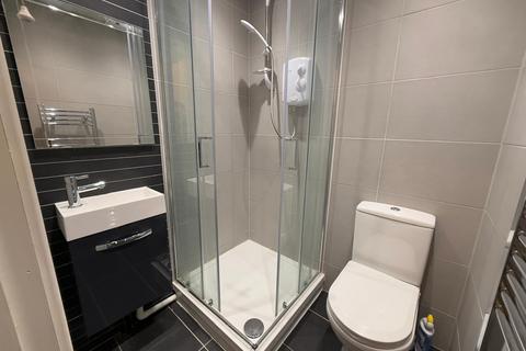 4 bedroom terraced house to rent, Charterhouse Road, Coventry CV1