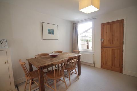 2 bedroom terraced house to rent, Greens Road, Cambridge