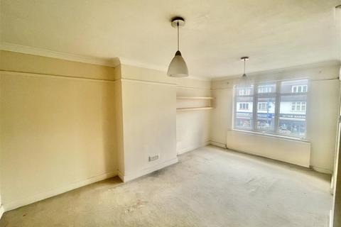 1 bedroom apartment for sale, The Broadway, Herts EN6