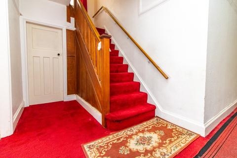 3 bedroom detached house for sale, Gwendolen Road, Leicester, LE5