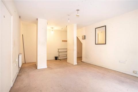 2 bedroom apartment for sale, Martello Street, London, E8